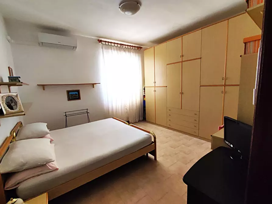 Immagine 32 di Palazzo in vendita  in Via SANTA LUCIA, 41 a Davoli