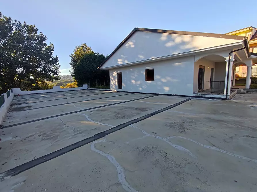 Immagine 5 di Villa in vendita  in Contrada LUCA, SNC a Chiaravalle Centrale