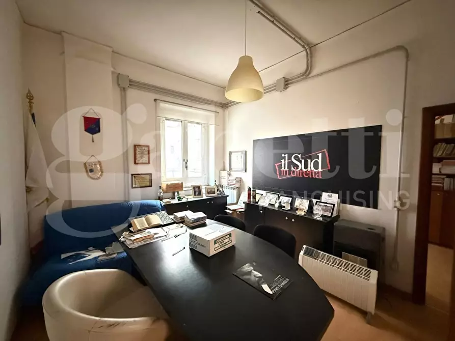 Immagine 4 di Ufficio in vendita  in Piazza garbaldi a Napoli