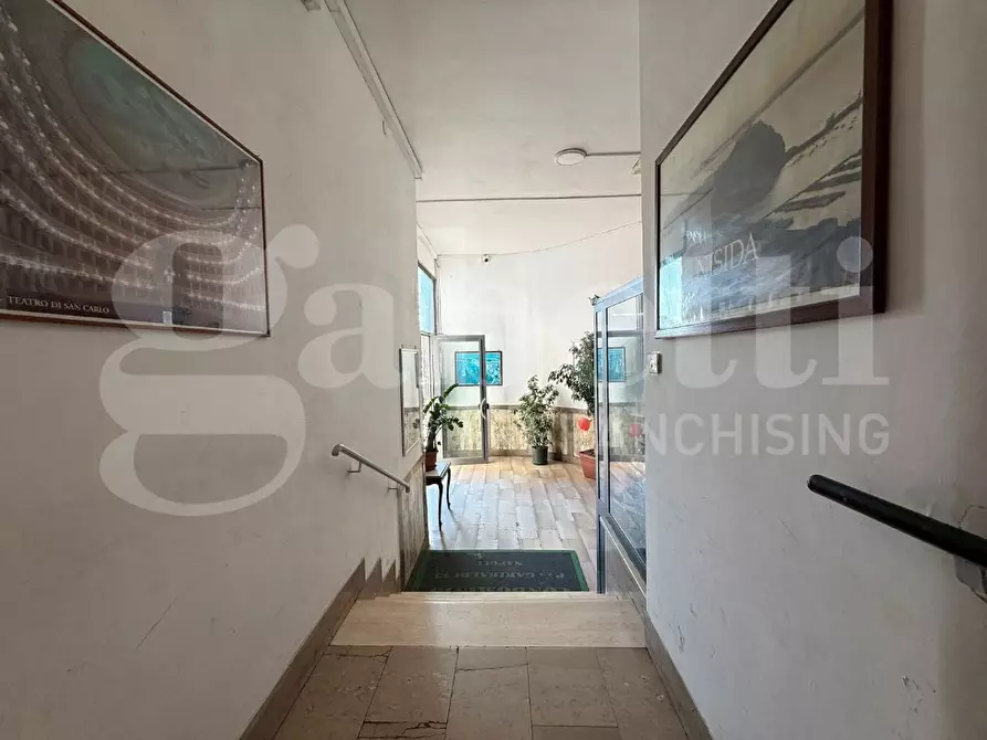 Immagine 2 di Ufficio in vendita  in Piazza garbaldi a Napoli