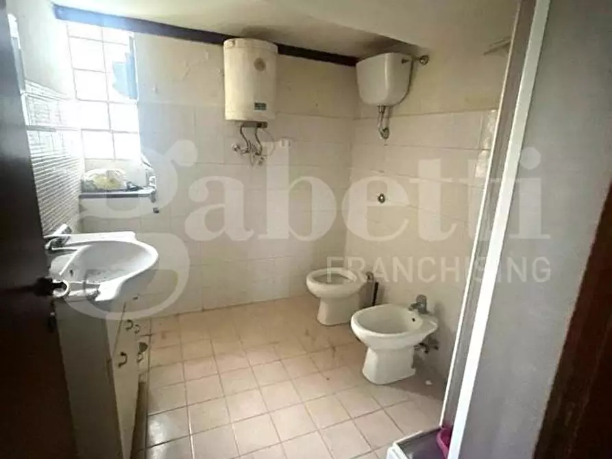 Immagine 3 di Appartamento in vendita  in Corso san giovanni a teduccio a Napoli