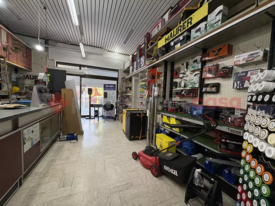 Immagine 36 di Attività commerciale in vendita  in Via TERRACINA, 52 a San Felice Circeo