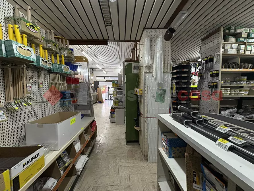 Immagine 33 di Attività commerciale in vendita  in Via TERRACINA, 52 a San Felice Circeo