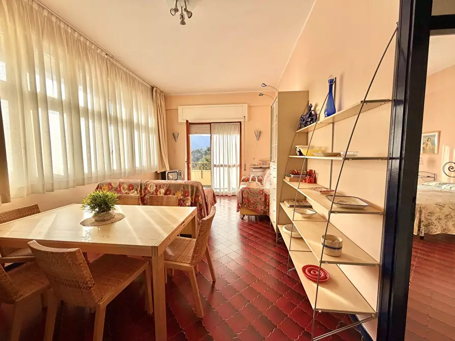 Immagine 7 di Appartamento in vendita  in Via Ss 155 - Tetto Azzurro, 28 a Fiuggi