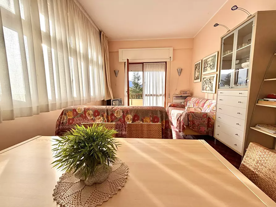 Immagine 3 di Appartamento in vendita  in Via Ss 155 - Tetto Azzurro, 28 a Fiuggi