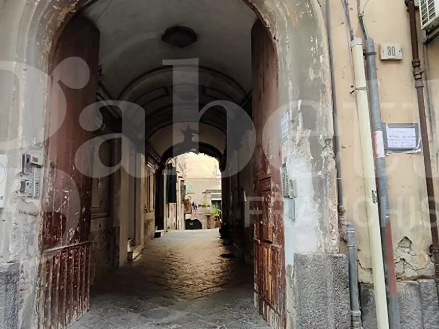 Immagine 6 di Magazzino in vendita  in Via bari, 30 a Napoli