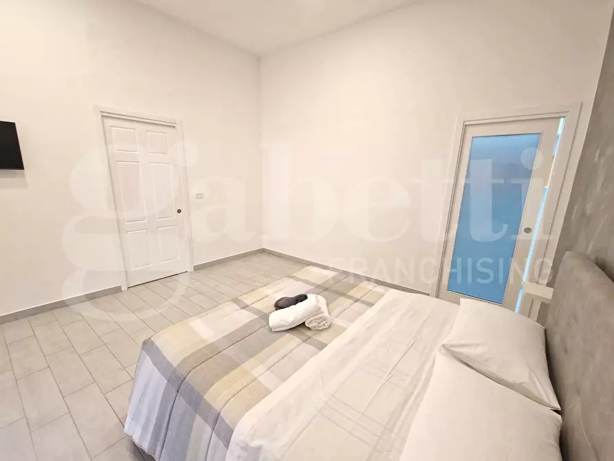 Immagine 7 di Appartamento in affitto  in Via federico delpino a Napoli