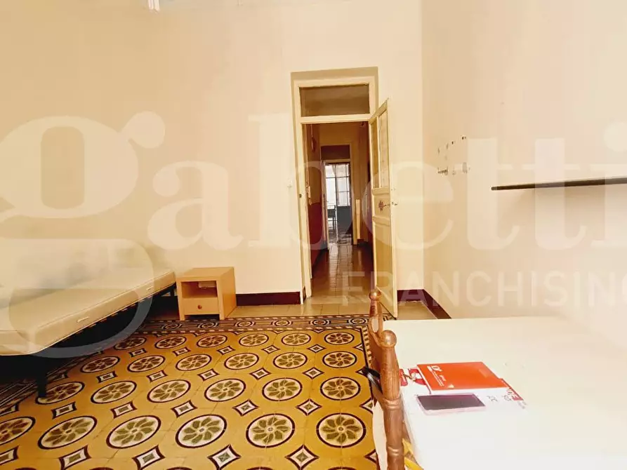 Immagine 9 di Appartamento in vendita  in Via Andrea Chiaramonte a Palermo