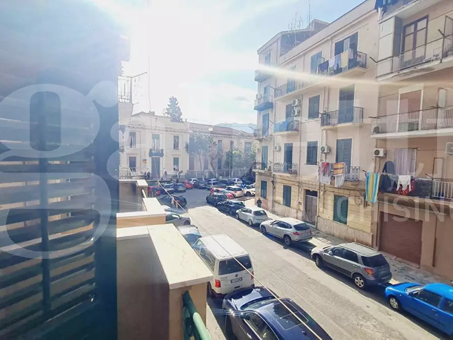 Immagine 11 di Appartamento in vendita  in Via Andrea Chiaramonte a Palermo