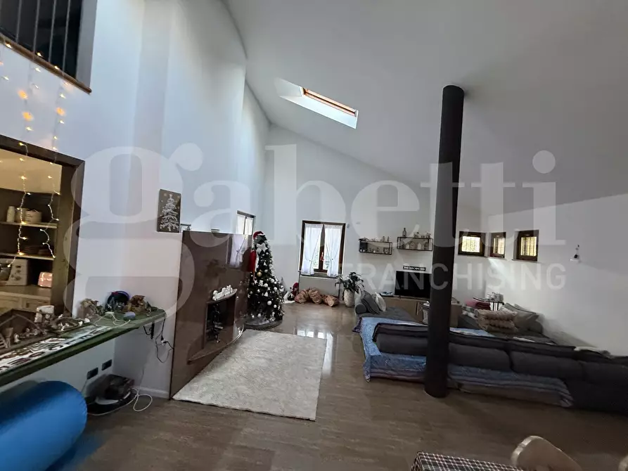 Immagine 7 di Villa in vendita  in Via NUOVA VALLASSINA, snc a Erba