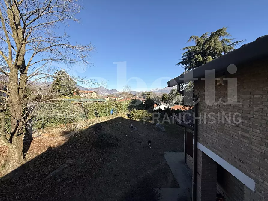 Immagine 19 di Villa in vendita  in Via NUOVA VALLASSINA, snc a Erba