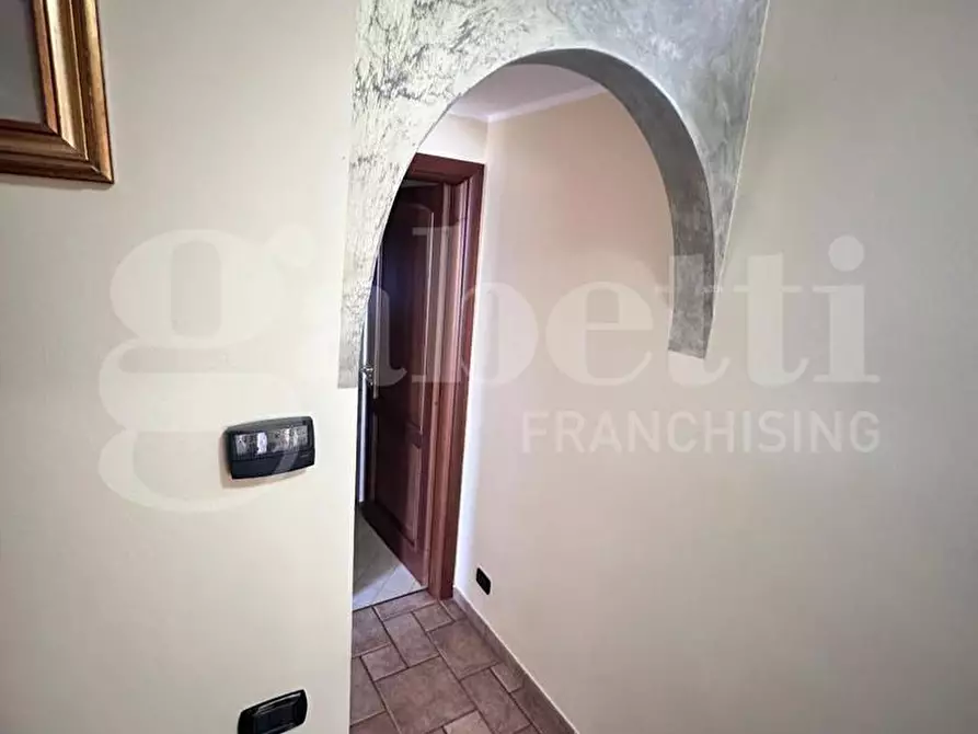Immagine 10 di Villa in vendita  in Via Como, SNC a Erba