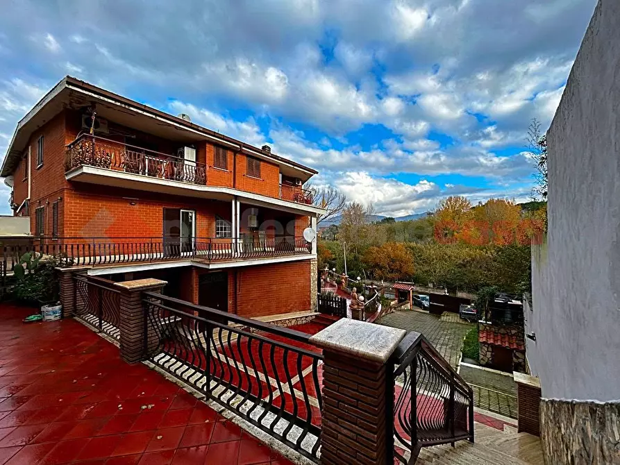 Immagine 6 di Palazzo in vendita  in Via del pecile, 10 a Tivoli