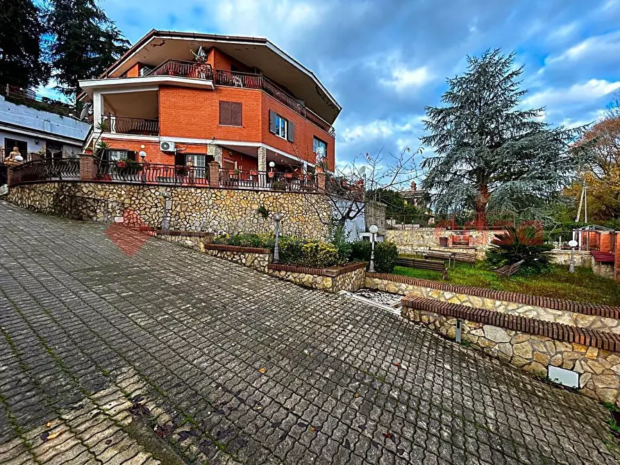 Immagine 12 di Palazzo in vendita  in Via del pecile, 10 a Tivoli