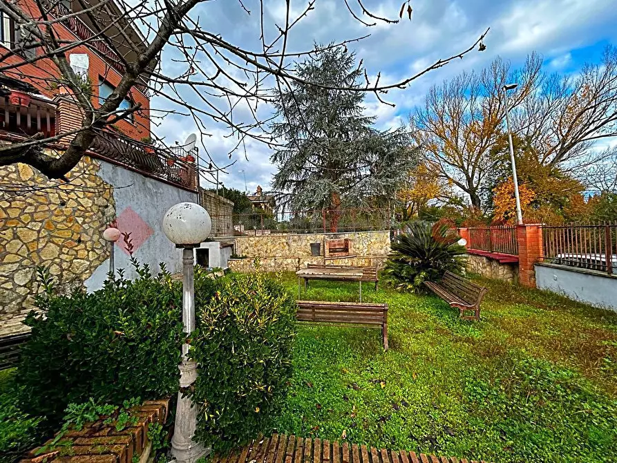 Immagine 15 di Palazzo in vendita  in Via del pecile, 10 a Tivoli