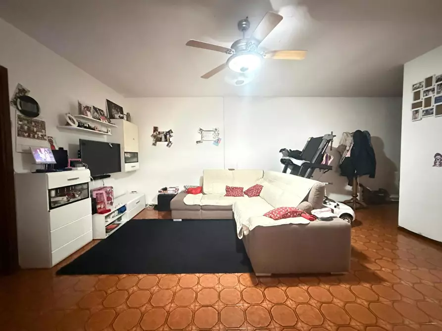 Immagine 2 di Appartamento in vendita  in Viale EUROPA, 11 a Orzinuovi