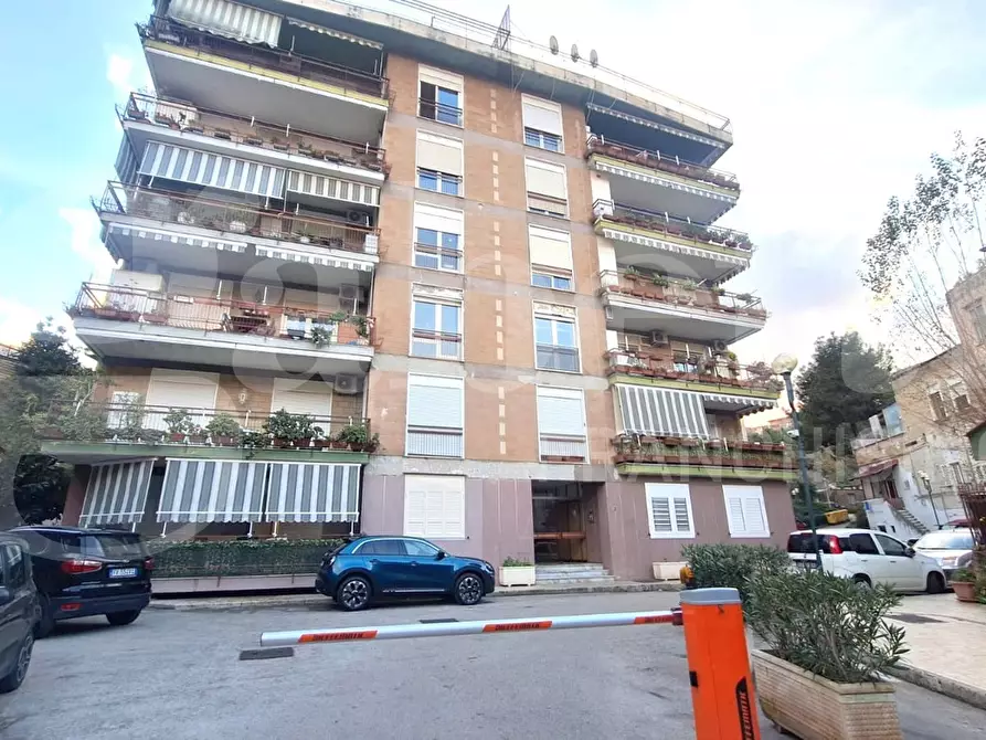 Immagine 1 di Appartamento in vendita  in Vico sant'eframo vecchio a Napoli
