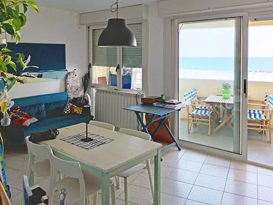 Immagine 1 di Appartamento in vendita  in Via L.MARE MAMELI, 100 a Senigallia