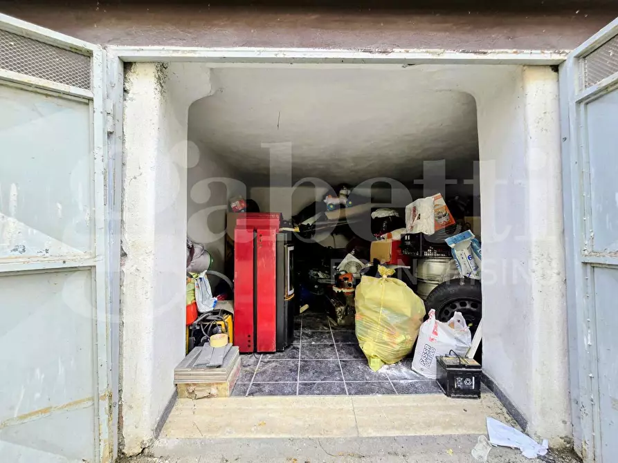 Immagine 6 di Box auto in vendita  in Corso Garibaldi, 89 a Colleferro