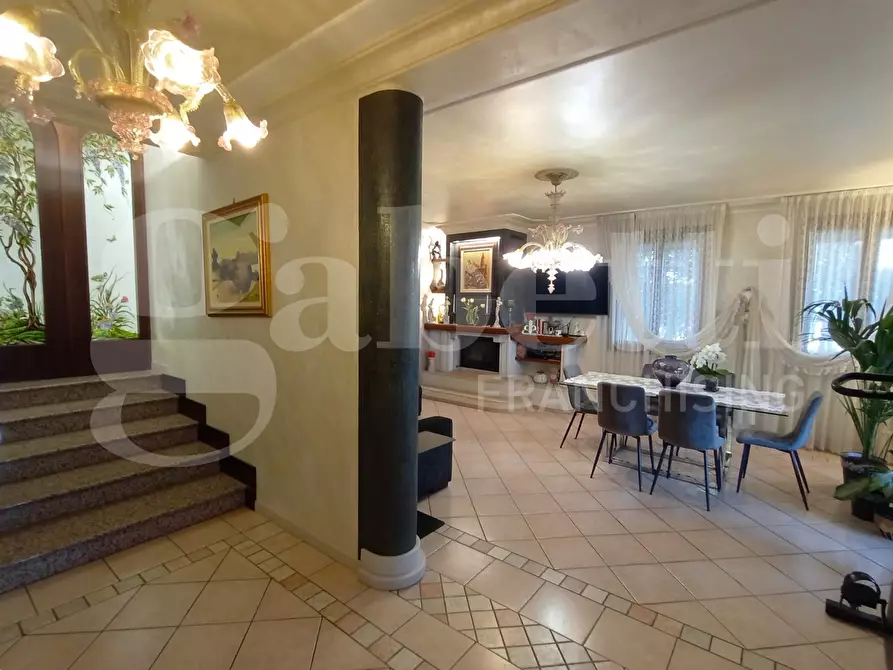 Immagine 6 di Villa in vendita  in Via CONA, Via Trieste, 21 a Cona