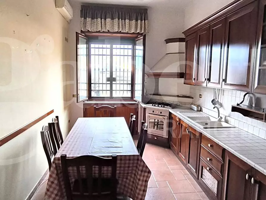 Immagine 4 di Appartamento in vendita  in Via stadera a Napoli