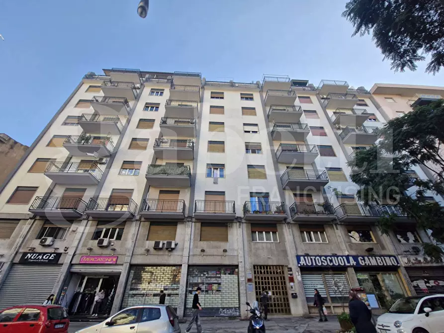 Immagine 2 di Appartamento in affitto  in Corso Tukory a Palermo
