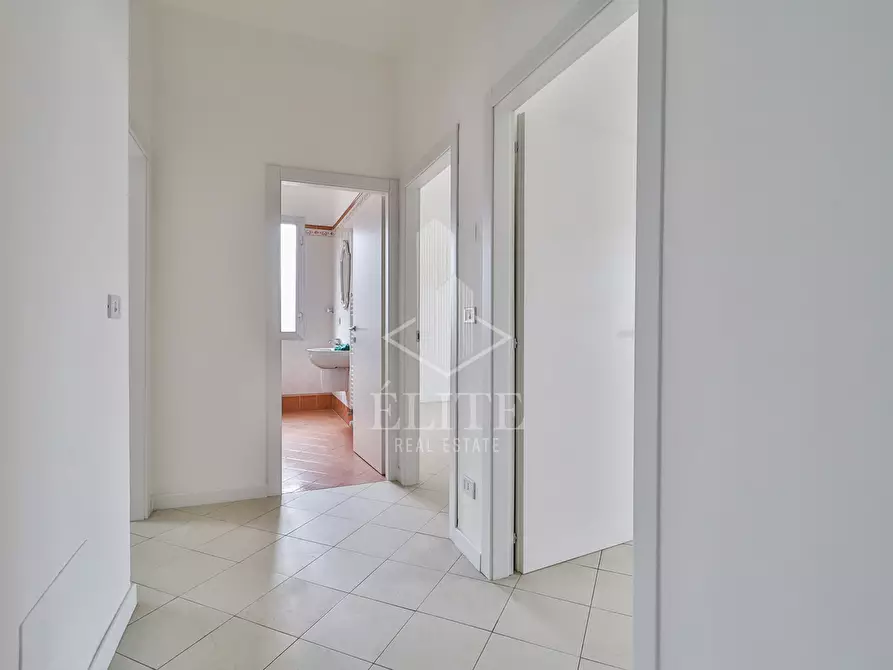 Immagine 17 di Appartamento in vendita  in Via DELLA VOLTA a Bologna