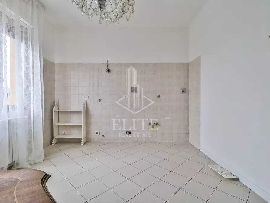 Immagine 22 di Appartamento in vendita  in Via DELLA VOLTA a Bologna