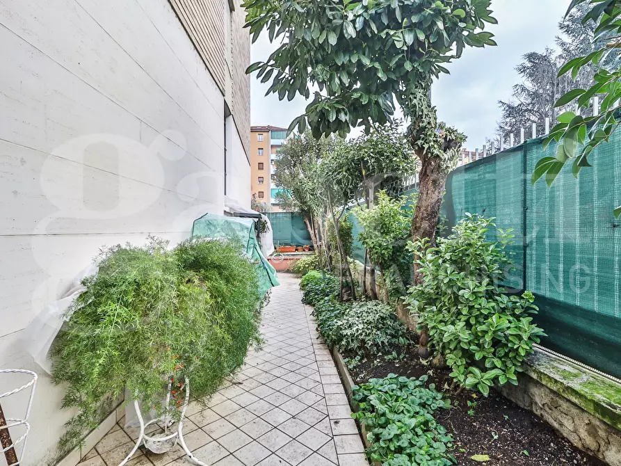 Immagine 22 di Appartamento in vendita  in Via BENEDETTO MARCELLO a Bologna