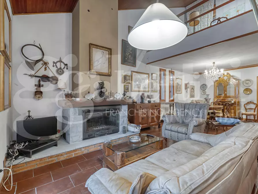 Immagine 5 di Casa bifamiliare in vendita  in Via Giuseppe Lelli a Pianoro