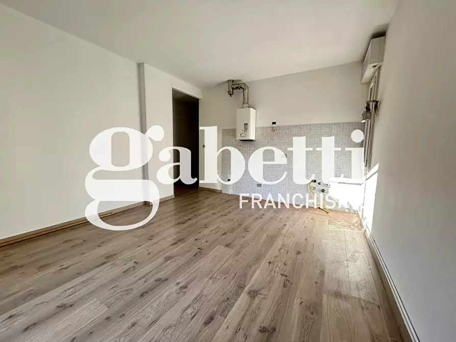 Immagine 5 di Appartamento in vendita  in Via Marzabotto a San Lazzaro Di Savena