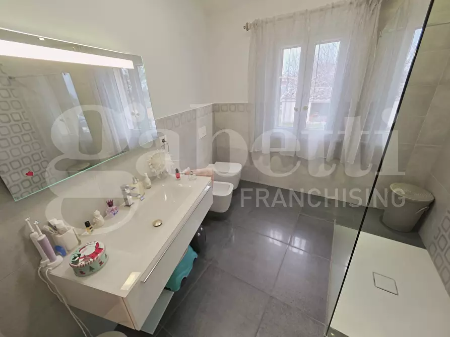 Immagine 39 di Casa indipendente in vendita  in Via DEI PRIGIONIERI, 11 a Bettona