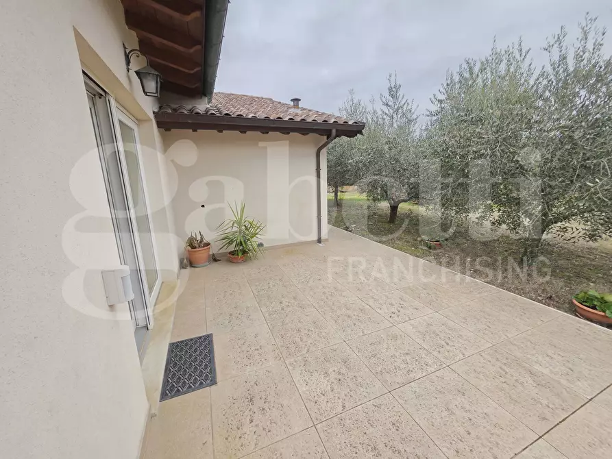 Immagine 11 di Casa indipendente in vendita  in Via DEI PRIGIONIERI, 11 a Bettona