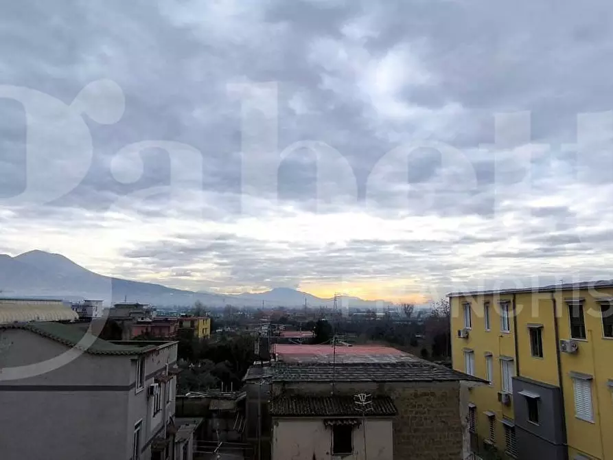 Immagine 4 di Appartamento in vendita  in Via STADERA a Napoli