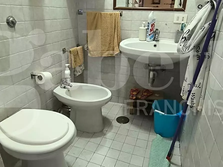 Immagine 14 di Appartamento in vendita  in Via stadera a Napoli