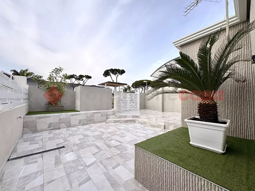 Immagine 7 di Villa in vendita  in Via MONACO, 1 a Terracina