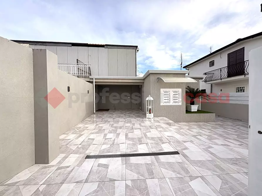 Immagine 49 di Villa in vendita  in Via MONACO, 1 a Terracina