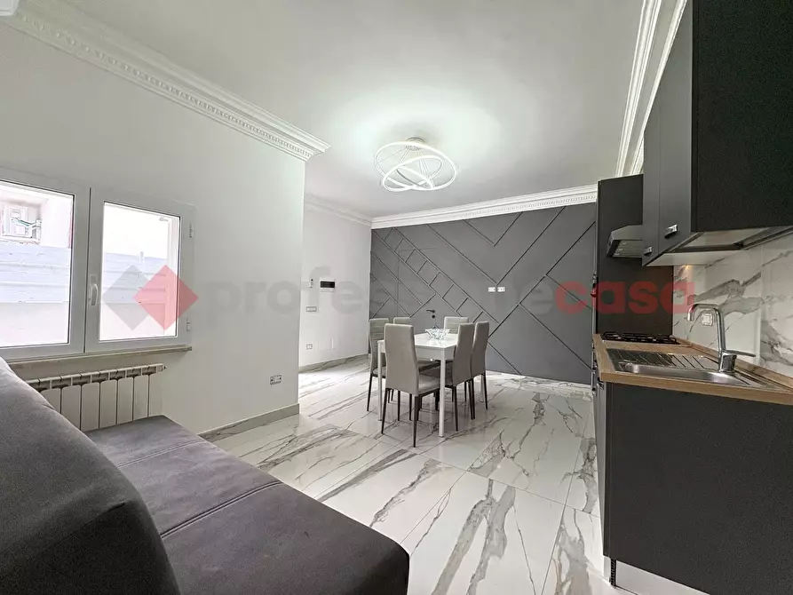 Immagine 17 di Villa in vendita  in Via MONACO, 1 a Terracina