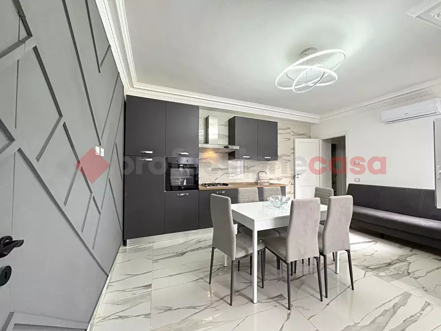 Immagine 13 di Villa in vendita  in Via MONACO, 1 a Terracina