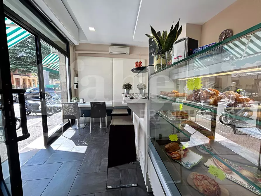 Immagine 1 di Bar / Ristorante in vendita  in Via DELLA BATTAGLIA a Bologna