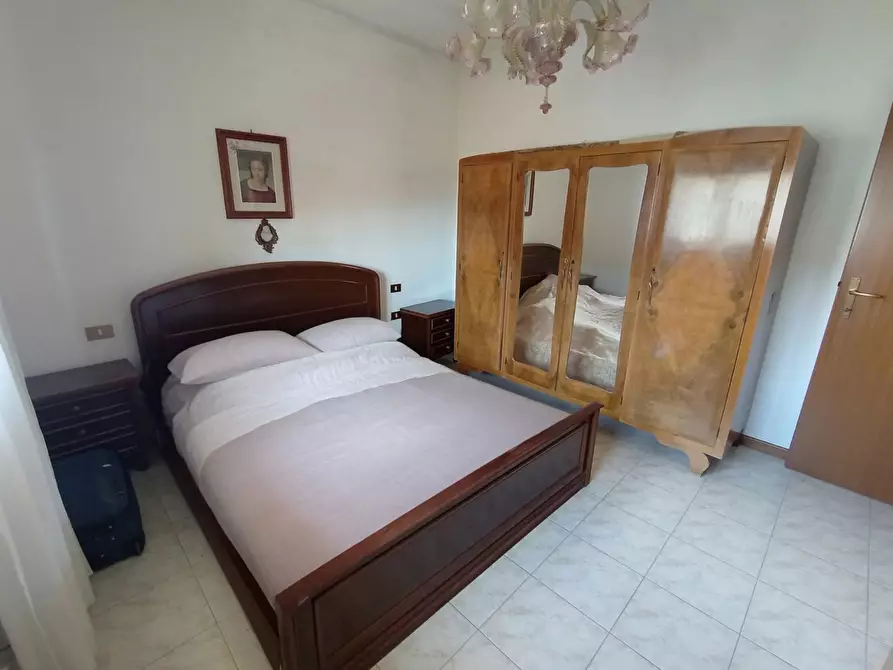 Immagine 21 di Villa in vendita  in Via Pettorazza Grimani, via Don Luigi Zampieri, 00 a Pettorazza Grimani