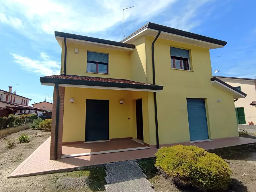 Immagine 1 di Villa in vendita  in Via Pettorazza Grimani, via Don Luigi Zampieri, 00 a Pettorazza Grimani