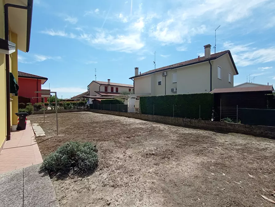 Immagine 28 di Villa in vendita  in Via Pettorazza Grimani, via Don Luigi Zampieri, 00 a Pettorazza Grimani