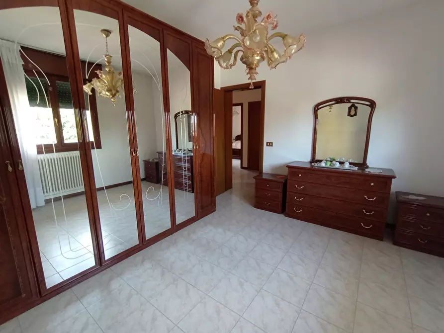 Immagine 16 di Villa in vendita  in Via Pettorazza Grimani, via Don Luigi Zampieri, 00 a Pettorazza Grimani
