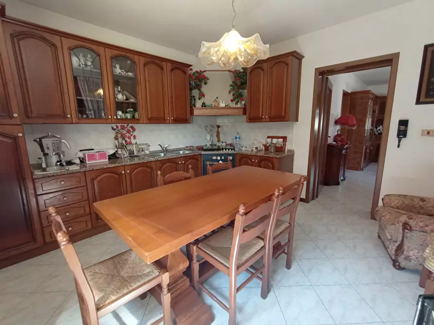 Immagine 6 di Villa in vendita  in Via Pettorazza Grimani, via Don Luigi Zampieri, 00 a Pettorazza Grimani