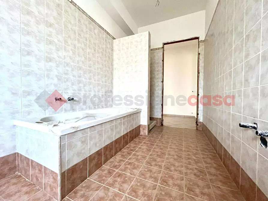 Immagine 26 di Appartamento in vendita  in Via Urbano Rattazzi, 2 a Guidonia Montecelio