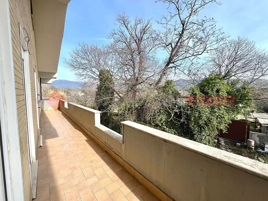 Immagine 5 di Appartamento in vendita  in Via Urbano Rattazzi, 2 a Guidonia Montecelio