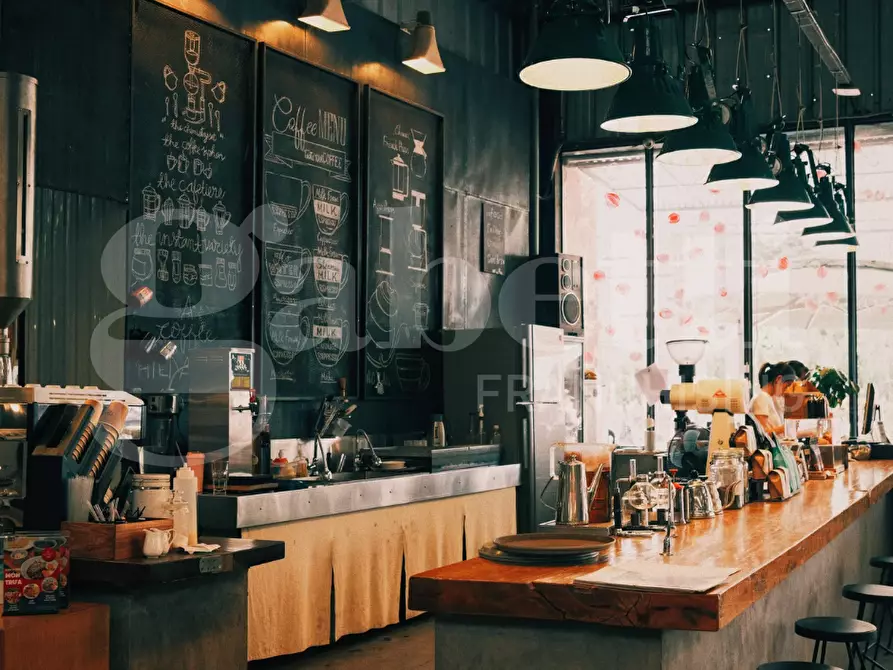 Immagine 2 di Bar / Ristorante in vendita  in Via SOTTOMARINA - VIALE VENETO, 12 a Chioggia