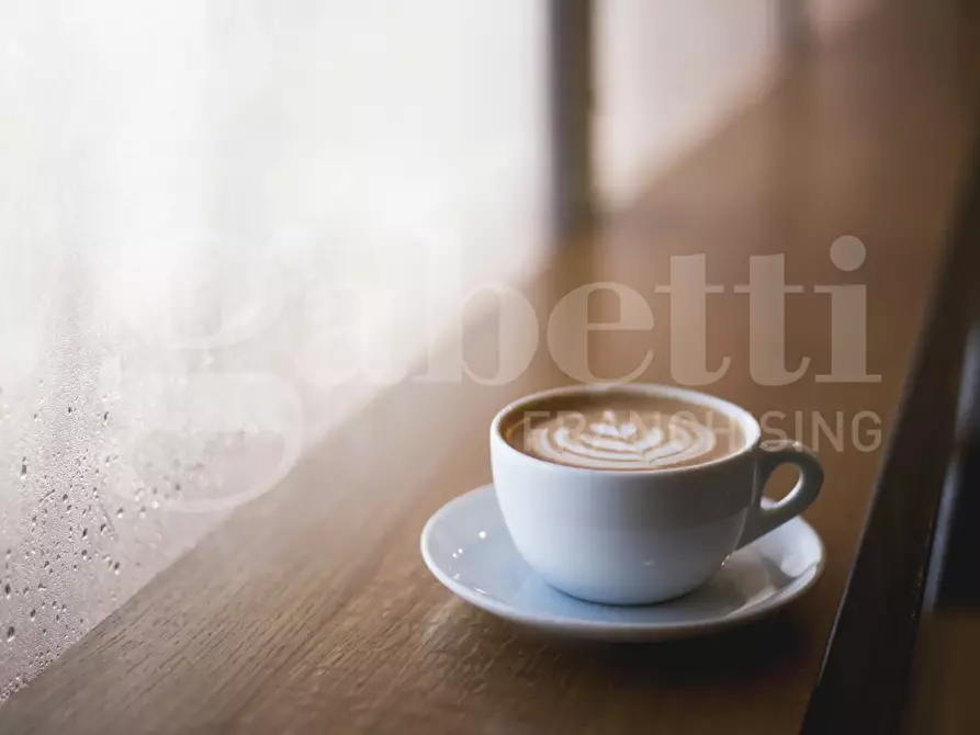 Immagine 5 di Bar / Ristorante in vendita  in Via SOTTOMARINA - VIALE VENETO, 12 a Chioggia