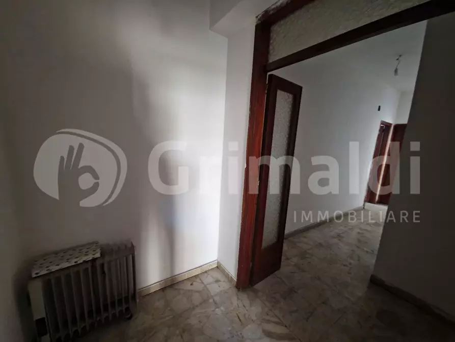 Immagine 27 di Appartamento in vendita  in Viale LibertÃ , 341 a Messina